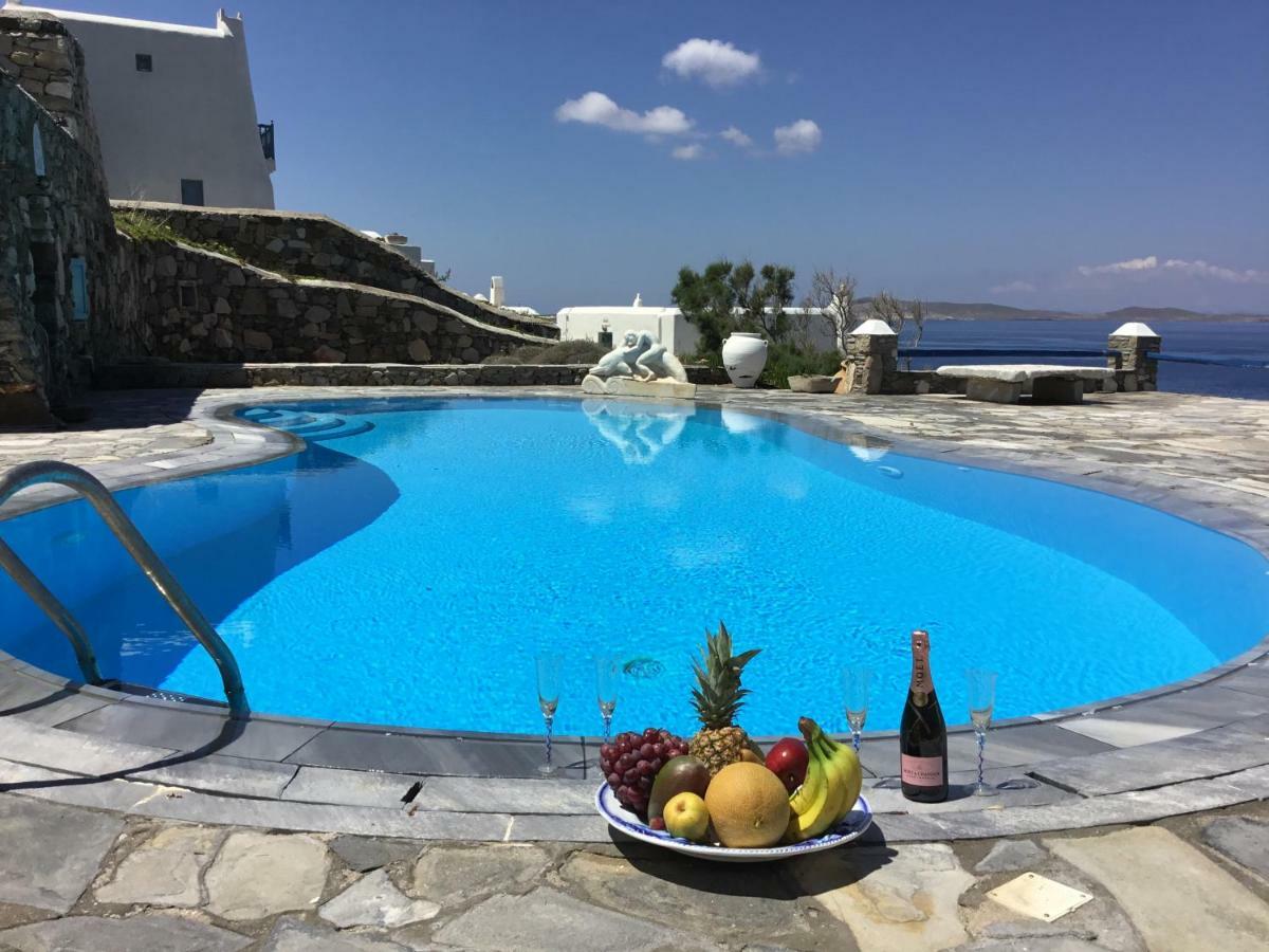 Villa Cavo Delos *